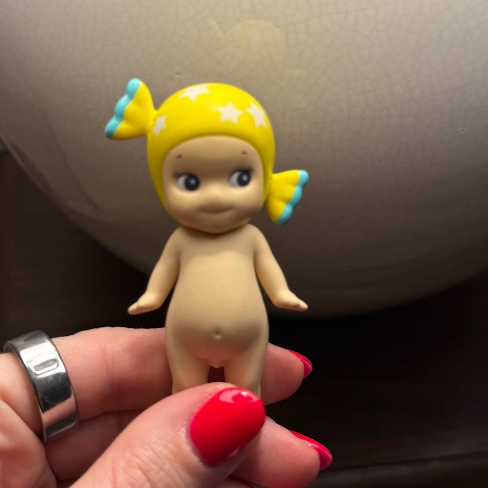 Sony Angel - Picture 3 of 4